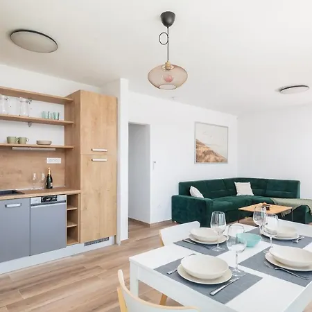 Apartamento Sun Zečevo