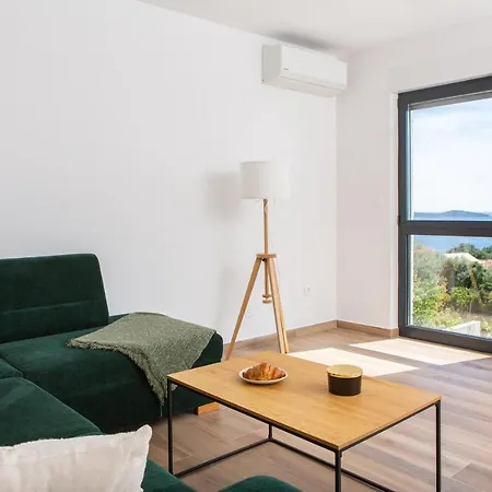 Sun アパート Zečevo